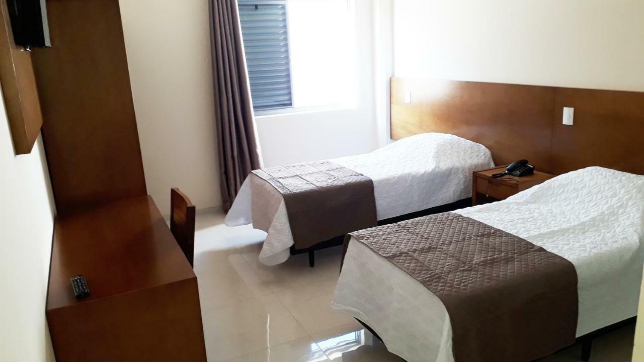 Campos Altos Palace Hotel Ngoại thất bức ảnh